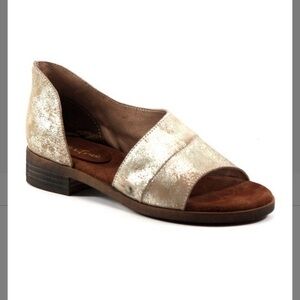 NIB-Diba True Gold Open Side Leather Sandal